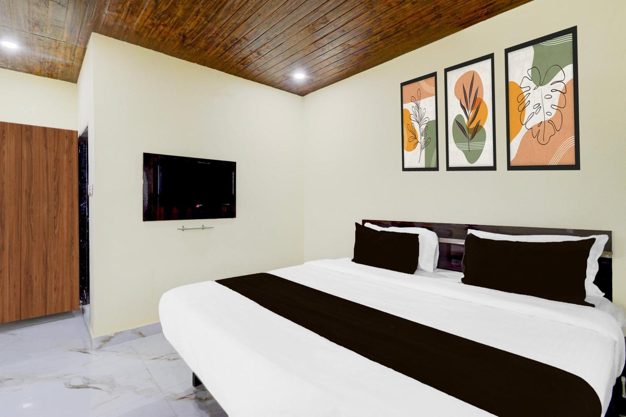 Hotel Super Collection O Srisailam Highway Shamshabad Exterior foto