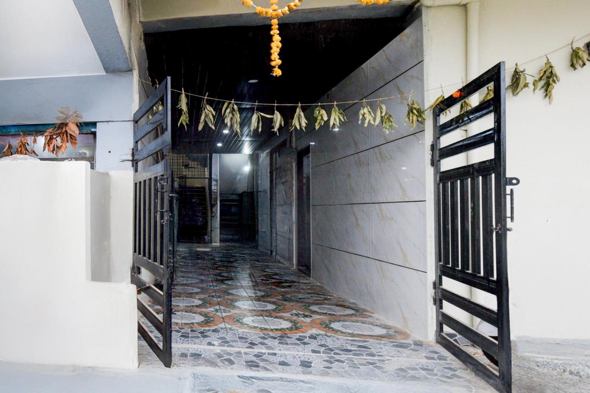 Hotel Super Collection O Srisailam Highway Shamshabad Exterior foto