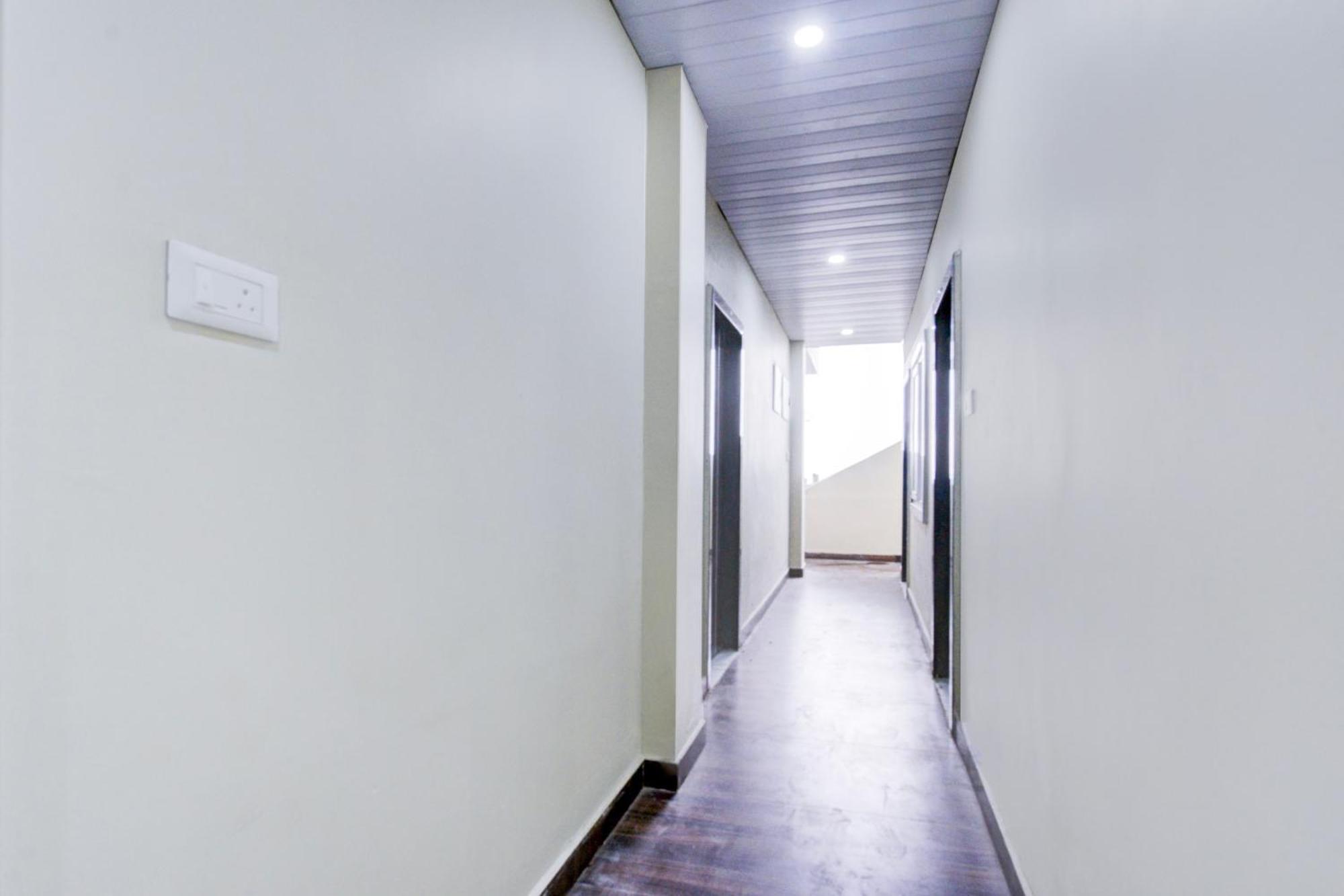 Hotel Super Collection O Srisailam Highway Shamshabad Exterior foto