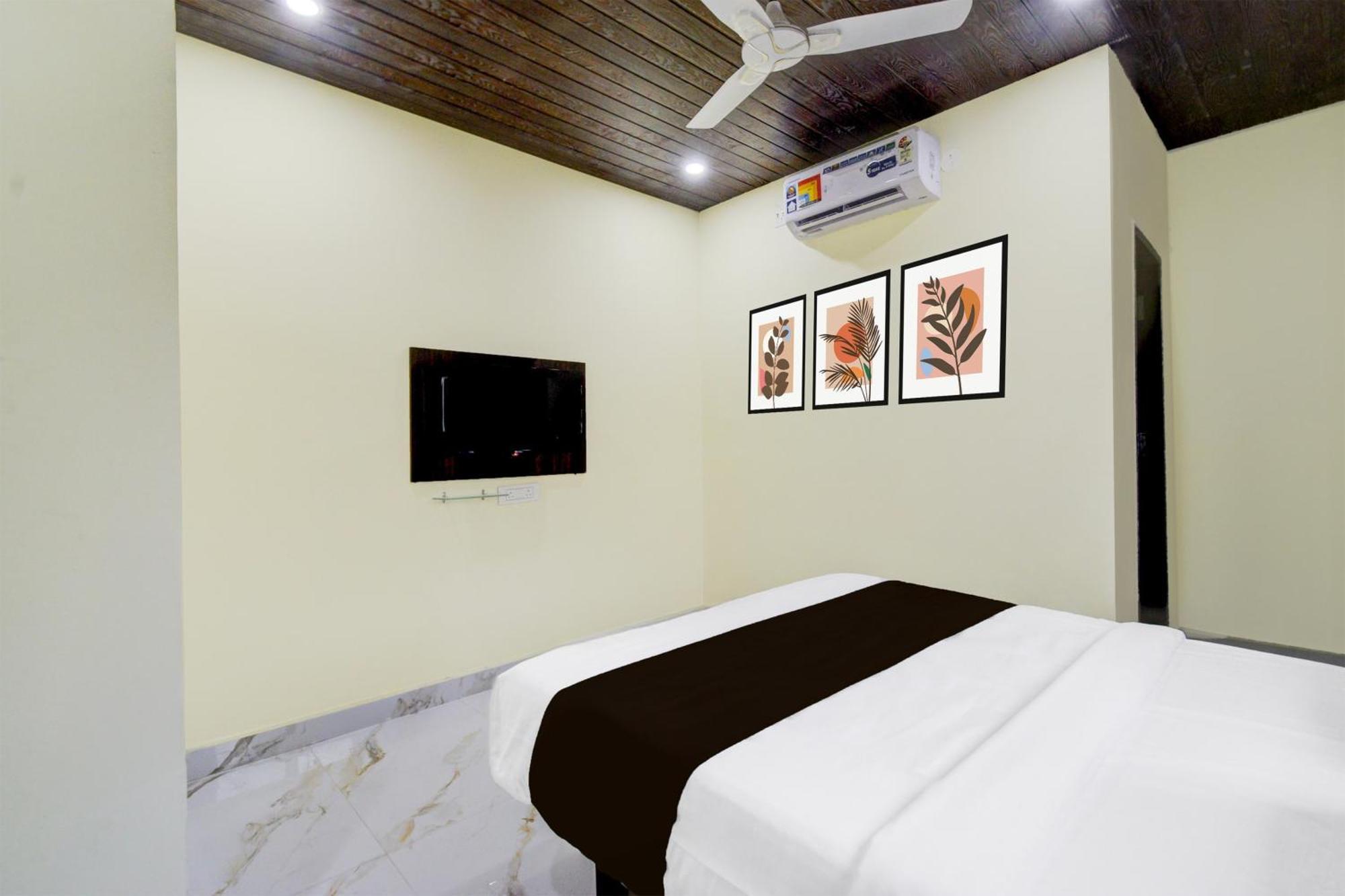 Hotel Super Collection O Srisailam Highway Shamshabad Exterior foto